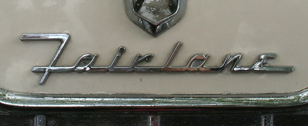 Ford Fairlane nameplate.